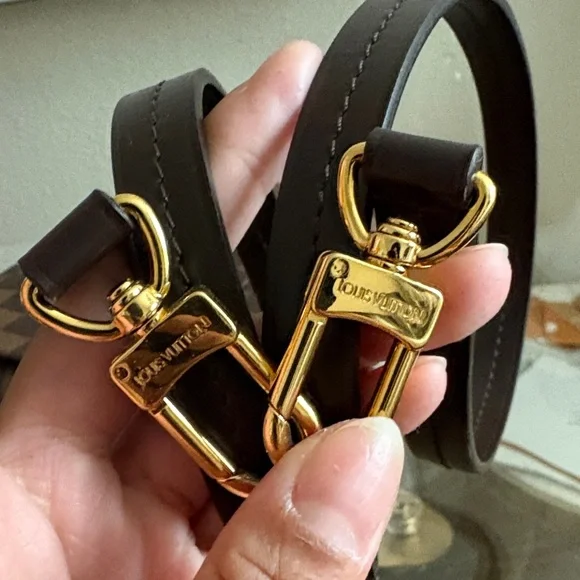 Louis Vuitton Damier Ebene Croisette Bag - RARE MINT CONDITION - Picture 6 of 12